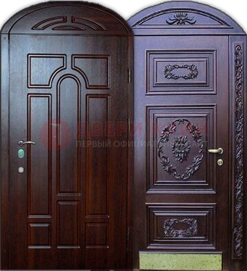 Стильная железная арочная дверь с декоративным элементом ДА-24 в Кубинке