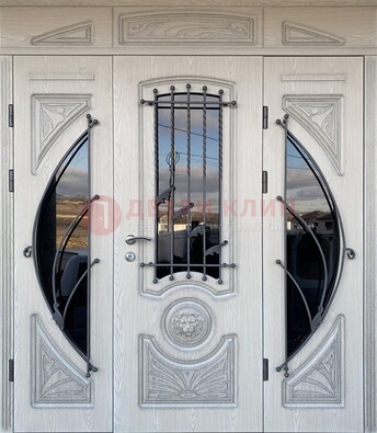 Большая парадная дверь Винорит со стеклом и ковкой ДПР-108 в Кубинке