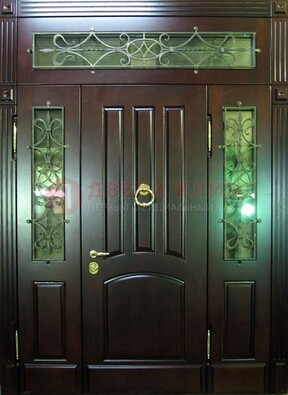 Стальная парадная дверь со стеклом и ковкой ДПР-18 для деревянного дома в Кубинке