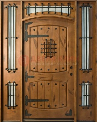 Парадная дверь с коваными элементами ДПР-68 в коттедж в Кубинке