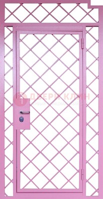 Розовая металлическая решетчатая дверь ДР-15 в Кубинке