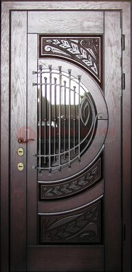 Одностворчатая входная дверь со стеклом и ковкой ДСК-21 в Кубинке