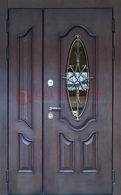 Темная металлическая дверь Винорит со стеклом и ковкой ДСК-239 в Кубинке