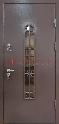 Металлическая дверь Порошок с небольшим стеклом и ковкой ДСК-282 в Кубинке