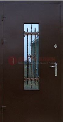 Надежная металлическая дверь со стеклом и ковкой ДСК-47 в Кубинке