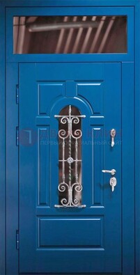 Синяя железная филенчатая дверь со стеклом и ковкой ДСК-97 в Кубинке