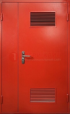 Красная железная техническая дверь с вентиляционными решетками ДТ-4 в Кубинке