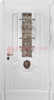 Белая металлическая дверь с виноритом и стеклом с ковкой ДВТ-165 в Кубинке