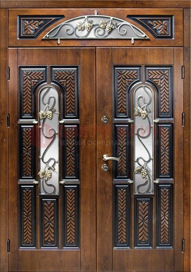 Входная двухстворчатая дверь с виноритом и ковкой ДВТ-183 в Кубинке
